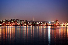 Seoul-Han.River.at.night-01.jpg