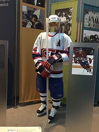 <span class="mw-page-title-main">NHL uniform</span> Ice hockey uniform worn in NHL
