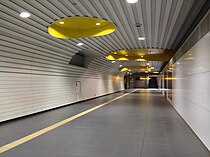1・2番出口連絡通路（地下1階） （2007年7月）