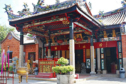 Snake Temple, Penang.jpg