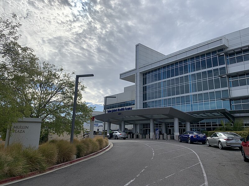 File:St. John's Health Center Santa Monica.jpg