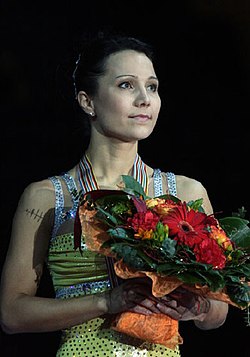 Susanna Poykio Podium 2009 Europeans.jpg