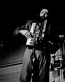 Garth Hudson ve skupinou The Band, Hamburg, Německo, květen 1971