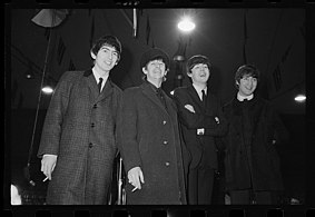 Группа на пресс-конференции в аэропорту JFK, США. 1964 год