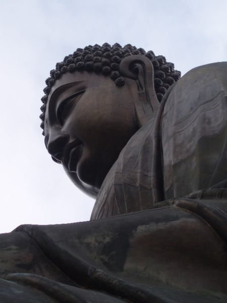 File:Tian Tan Big Buddha close.jpg