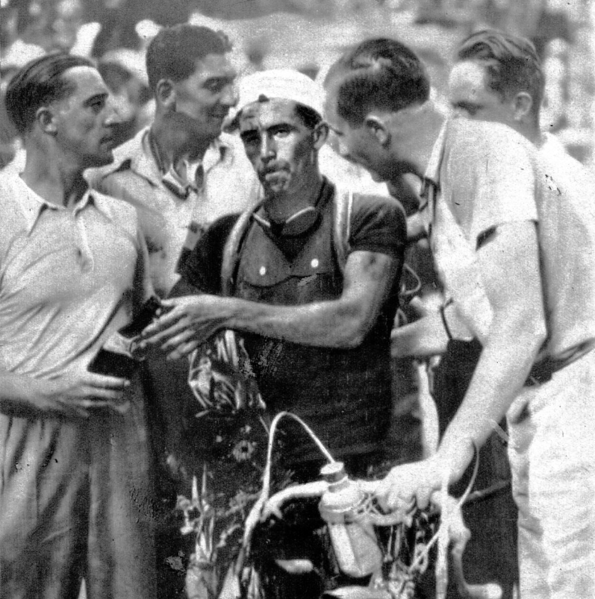 File:Tour de France 1935. 11e étape. Miroir des sports. Nice-Cannes. Victoire R.Maes.png