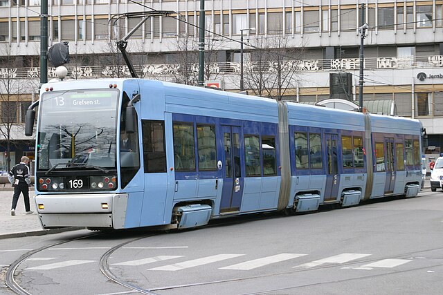 SL95 number 169 operating on line 13 in 2005