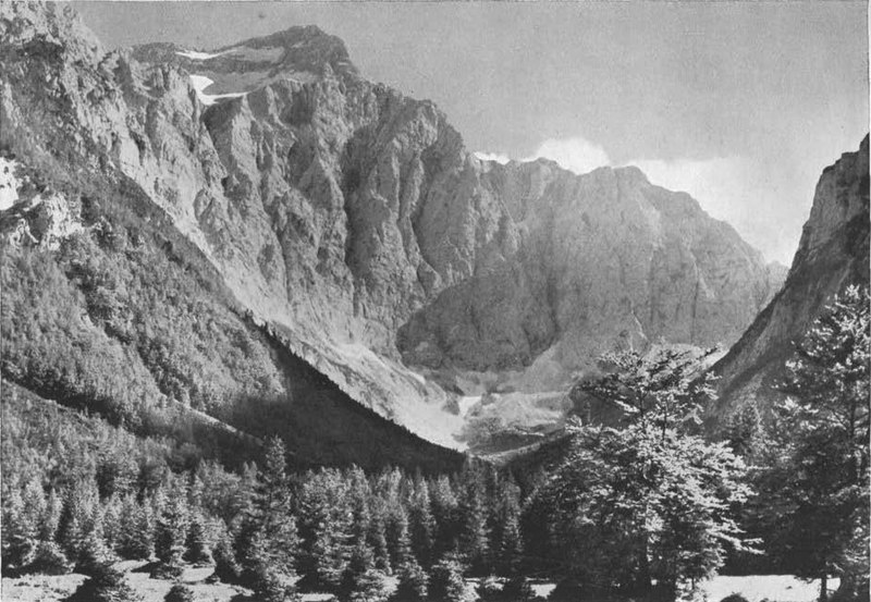 File:Triglav iz Vrat 1934.jpg