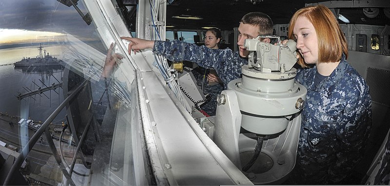 File:U.S. Navy quartermasters conduct in-rate training aboard the aircraft carrier USS Nimitz (CVN 68) Jan. 15, 2013, at Naval Station Everett, Wash 130115-N-HN953-020.jpg