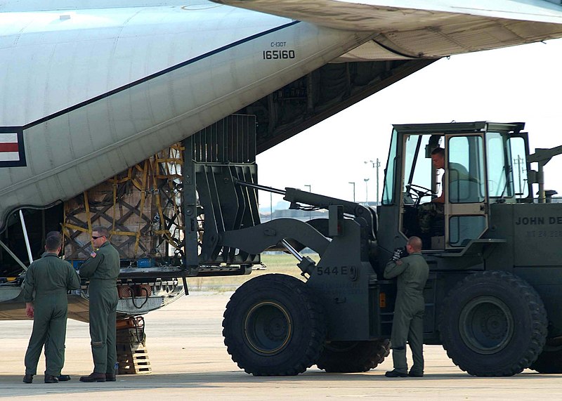 File:US Navy 050903-N-6046R-015 U.S. Navy personnel, assigned to Fleet Logistic Support Squadron Five Four (VR-54), load a C-130 Hercules aircraft with supplies bound for New Orleans and surrounding areas for relief efforts from Hur.jpg