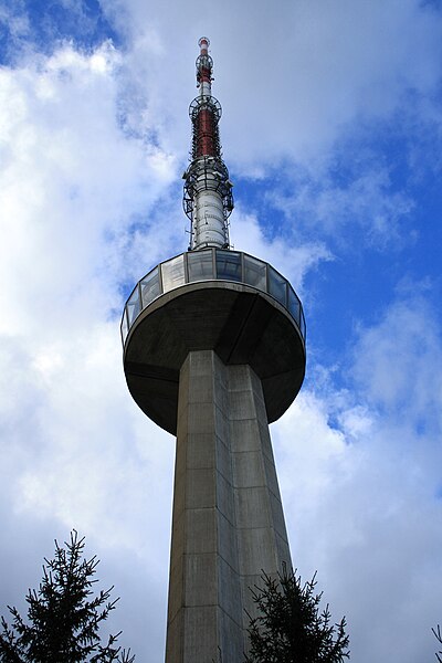 File:Uetliberg - Swisscom-Tower IMG 1535.JPG