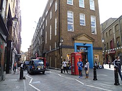 Urban Outfitters, Shelton Street, Covent Garden.JPG