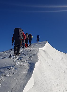 کوهنوردان در ارتفاعات لواسانات
