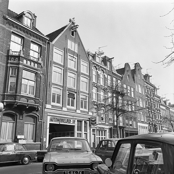 File:Voorgevels - Amsterdam - 20021692 - RCE.jpg