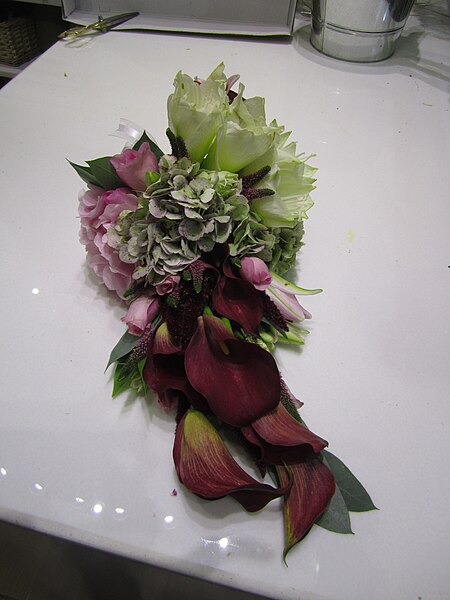 File:Wedding bouquet.jpg