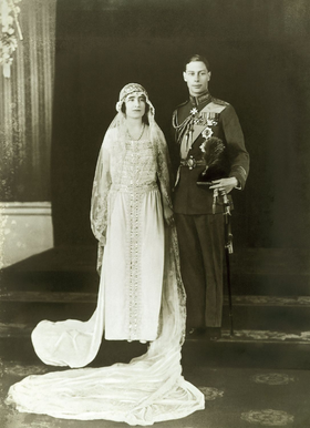 Officielt fotografi af brylluppet mellem prins Albert og Elizabeth Bowes-Lyon.