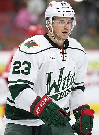 <span class="mw-page-title-main">Zack Mitchell</span> Canadian ice hockey player