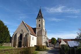 Église Saint-Pierre Lanneray Eure-et-Loir France.jpg