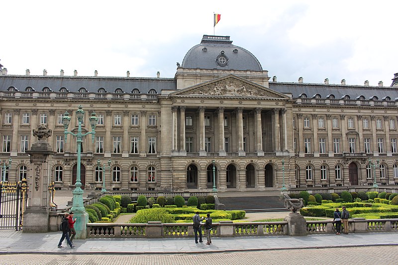 Datei:Королевский дворец в Брюсселе (Palais Royal de Bruxelles, Koninklijk Paleis van Brussel) - panoramio.jpg
