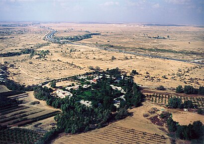 איך מגיעים באמצעות תחבורה ציבורית  לכפר רפאל? - מידע על המקום