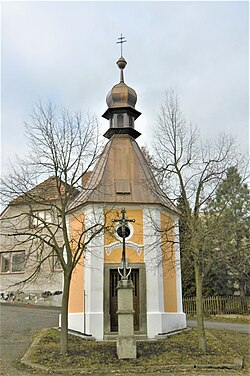 Kaple Nejsvětější Trojice v Bezděkově pod Třemšínem