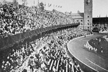 1912 Athletics men's 3000 metre team race final.JPG