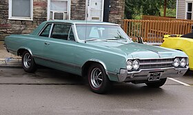 1965 Oldsmobile F-85 V-6 Sports Coupe, front right, 09-09-2023.jpg