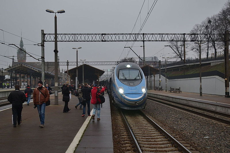 File:1 WK14 ED250-007 peron 1 Gdańsk Główny z2.JPG