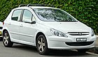 2001-2005 Peugeot 307 (T5) 5-door hatchback (2011-03-10).jpg