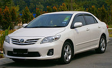 2011 Toyota Corolla Altis 1.8E in Puchong, Malaysia (01).jpg