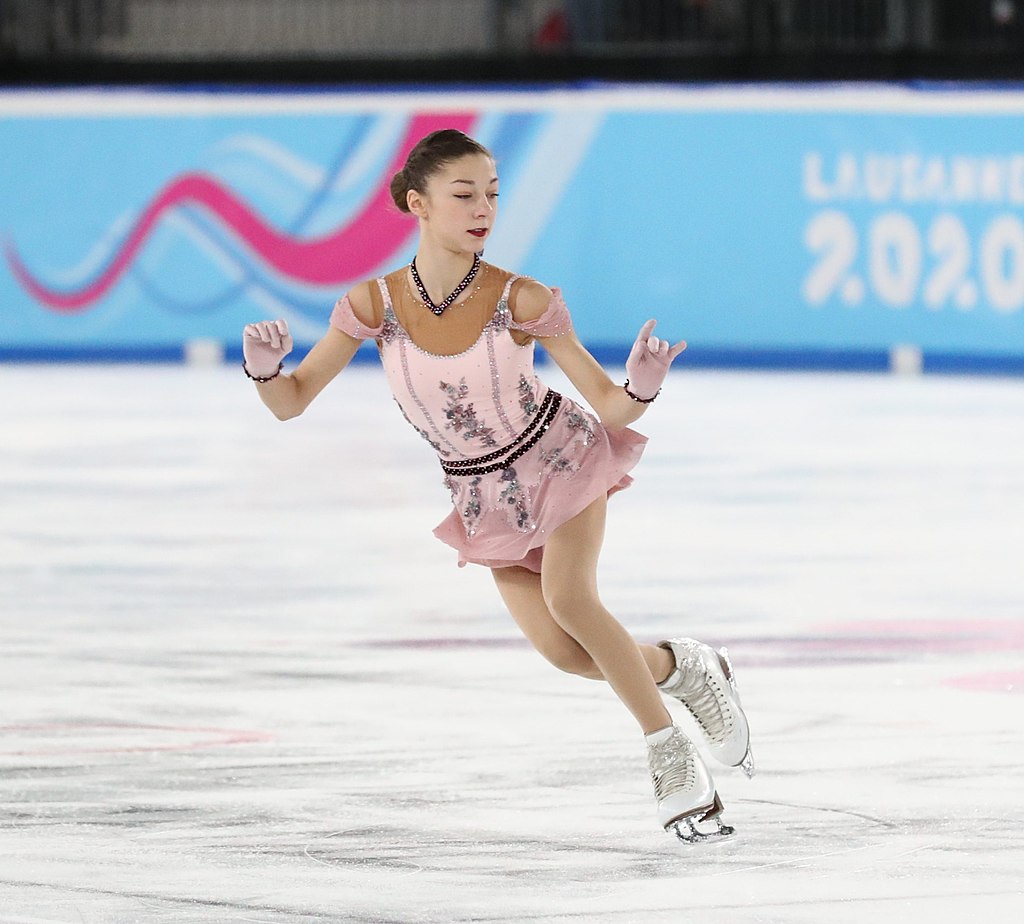 1024px-2020-01-11_Women%27s_Single_Figure_Skating_Short_Program_%282020_Winter_Youth_Olympics%29_by_Sandro_Halank%E2%80%93436