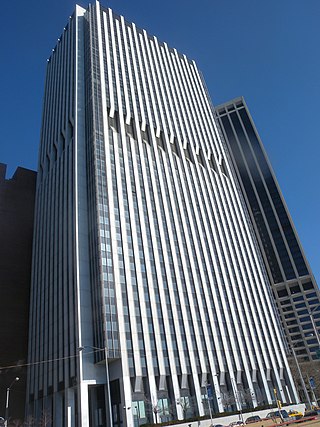 <span class="mw-page-title-main">2 New York Plaza</span> Office skyscraper in Manhattan, New York