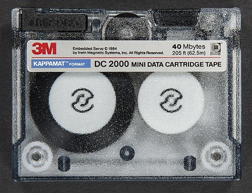 2m-dc2000-mini-data-cart hg.jpg