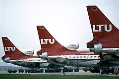 Trois TriStar à l'aéroport de Düsseldorf.