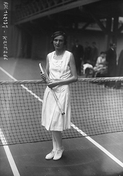 File:Arlette Neufeld 1929 a.jpg