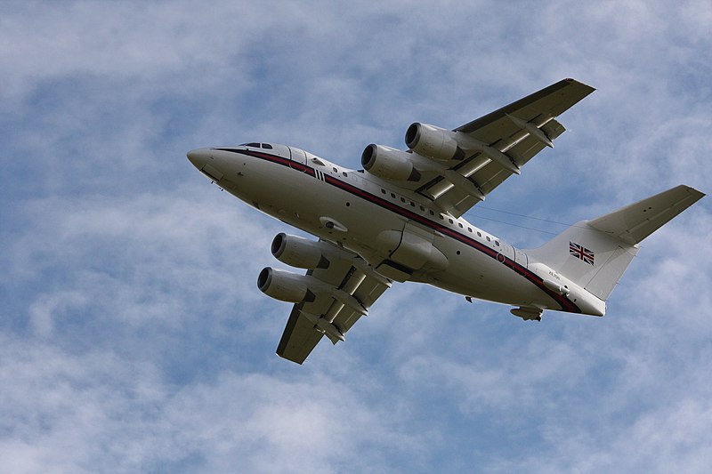 File:BAe 146 ZE701 8 (8402007282).jpg