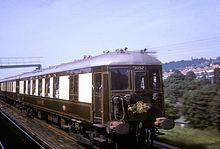 The Brighton Belle passing Purley Oaks at speed in June 1964. BB at Purley Oaks (1964).jpg