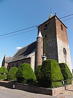 Beaudignies (Nord, Fr) église, vue semi-latérale.JPG