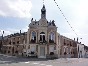 Beaurevoir (Aisne) mairie.JPG