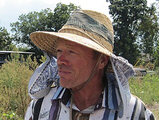 <span class="mw-page-title-main">Billy Tripp</span> Tennessee artist, writer, and creator of The Mindfield sculpture in Brownsville