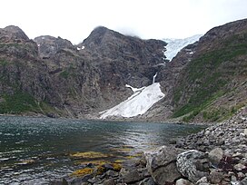 Изглед към ледника Øksfjordjøkelen