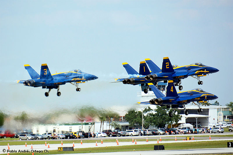 File:Blue Angels F-A 18 Hornet Sun 'n Fun 2014 (14037753874).jpg