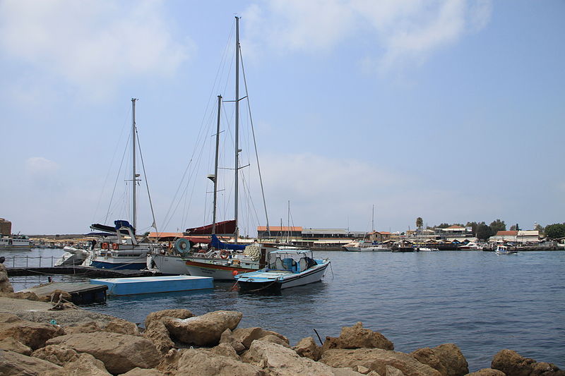 File:Boats in Paphos harbour 1.JPG