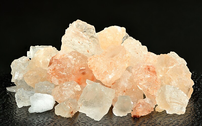 File:Bolivian rose salt.jpg