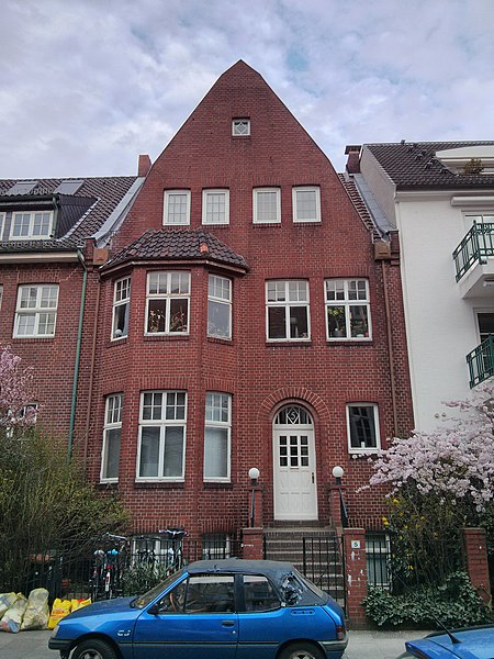 File:Bremen Hagenauer Strasse 5 2013-04-25 19.06.31.jpg