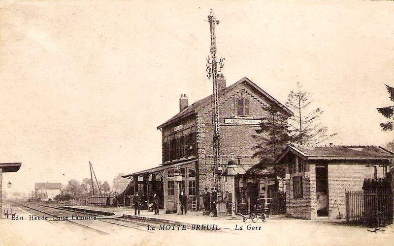 File:Breuil (60), gare de Lamotte-Breuil.jpg