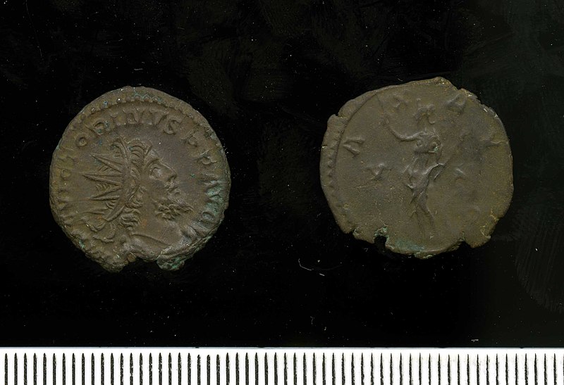File:Bronze radiate of Victorinus 269-71 (11 2) Obv + Rev.jpg