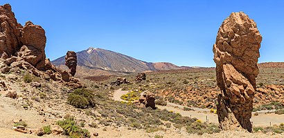 Roques de García, Roque Cinchado, Mount Teide, and Roque Torrotito (from left to right), Tenerife