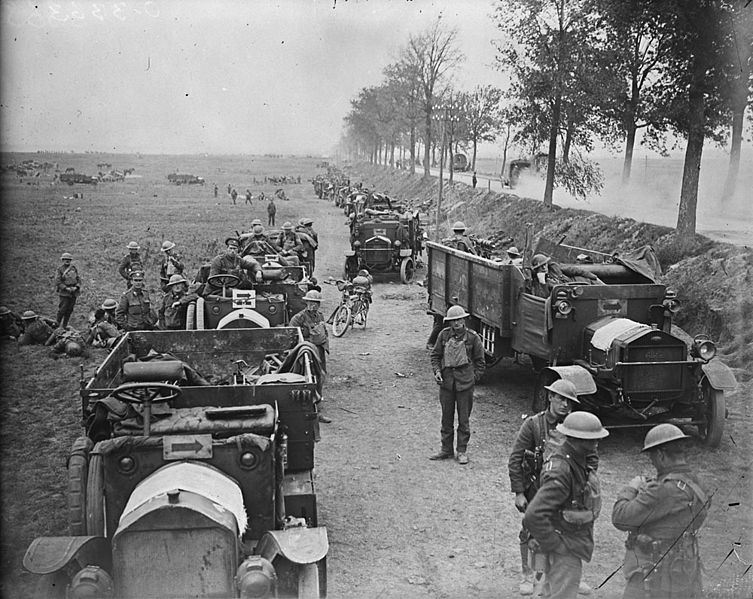 File:Canadian Motor Machine Gun Brigade near Arras Sep 1918 LAC 3522327.jpg