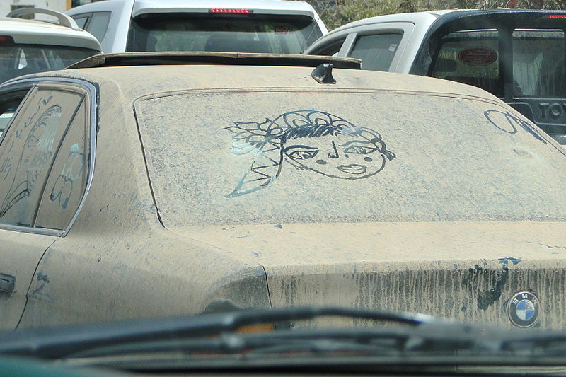 File:Car Artistry after a Dust Storm - Erbil - Iraq.jpg